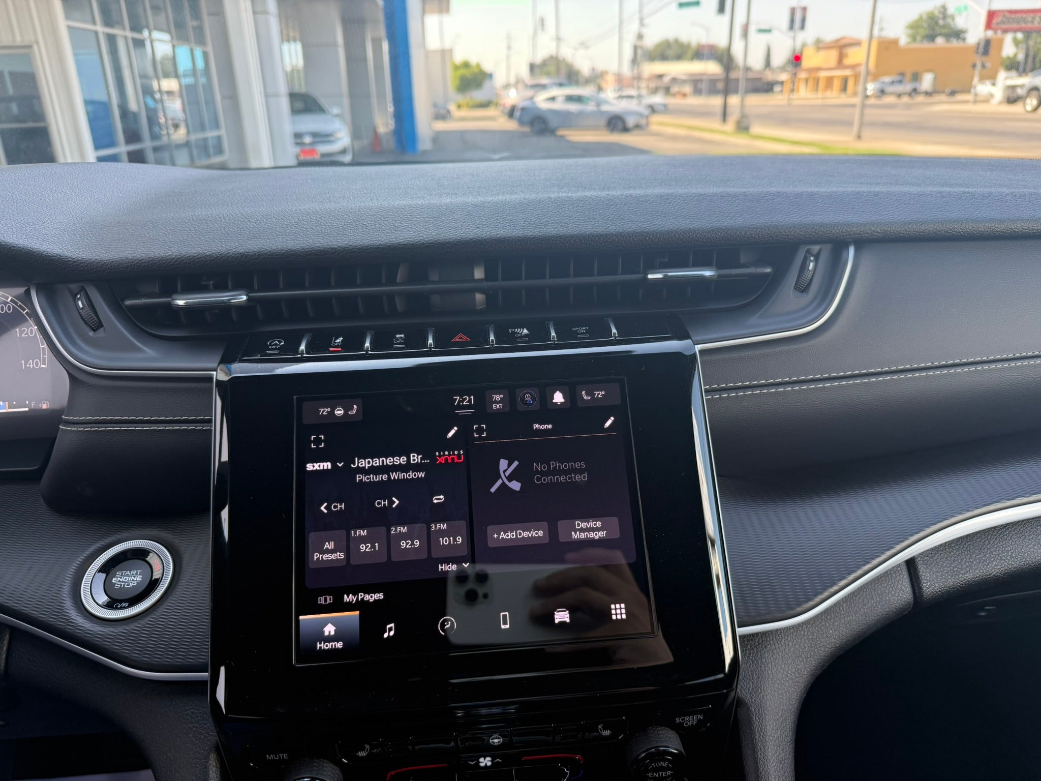 2023 Jeep Grand Cherokee L Altitude 4x4