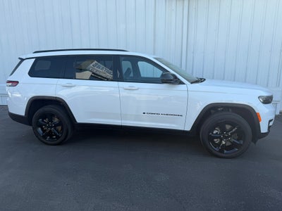 2023 Jeep Grand Cherokee L Altitude 4x4