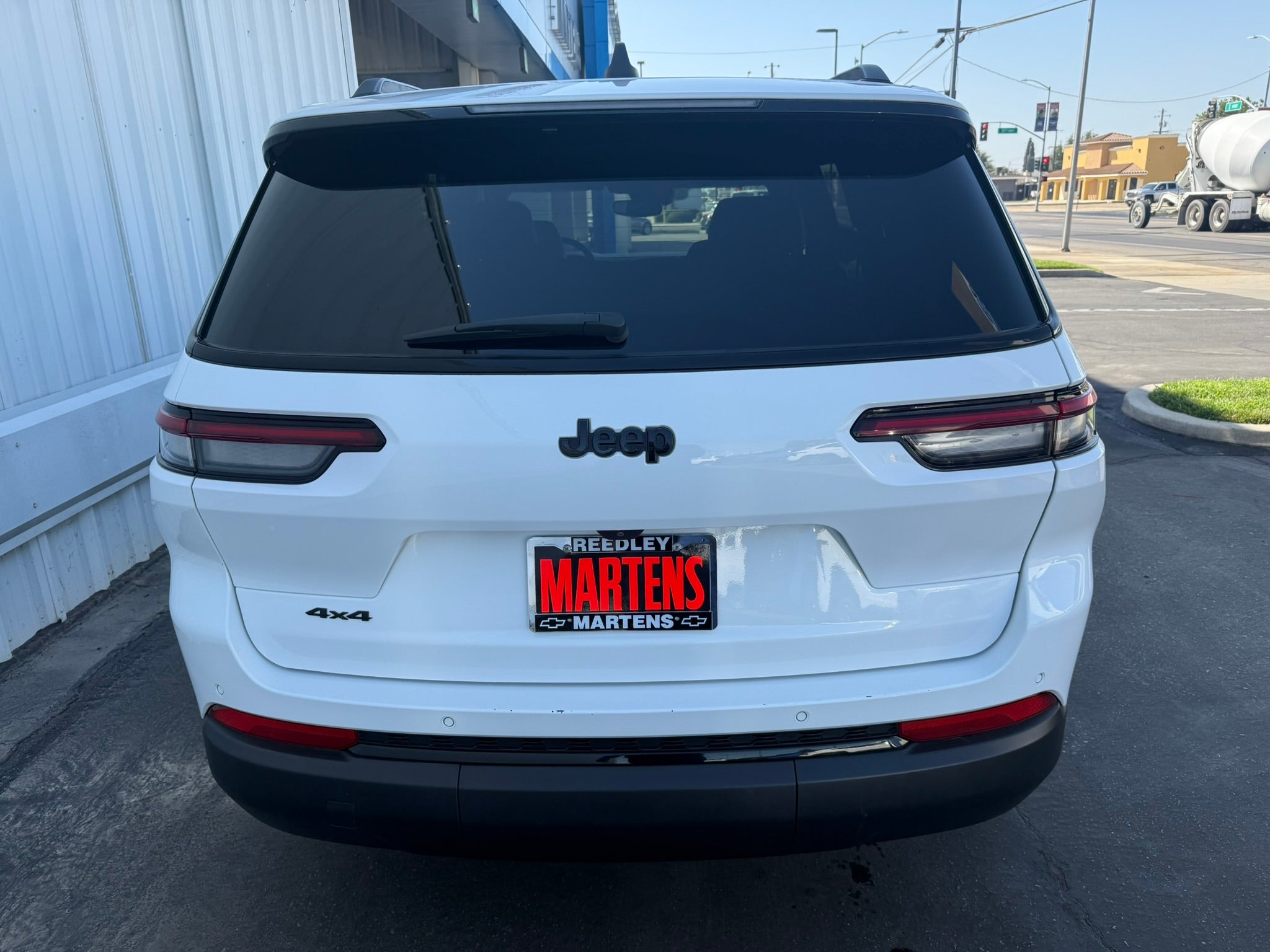 2023 Jeep Grand Cherokee L Altitude 4x4