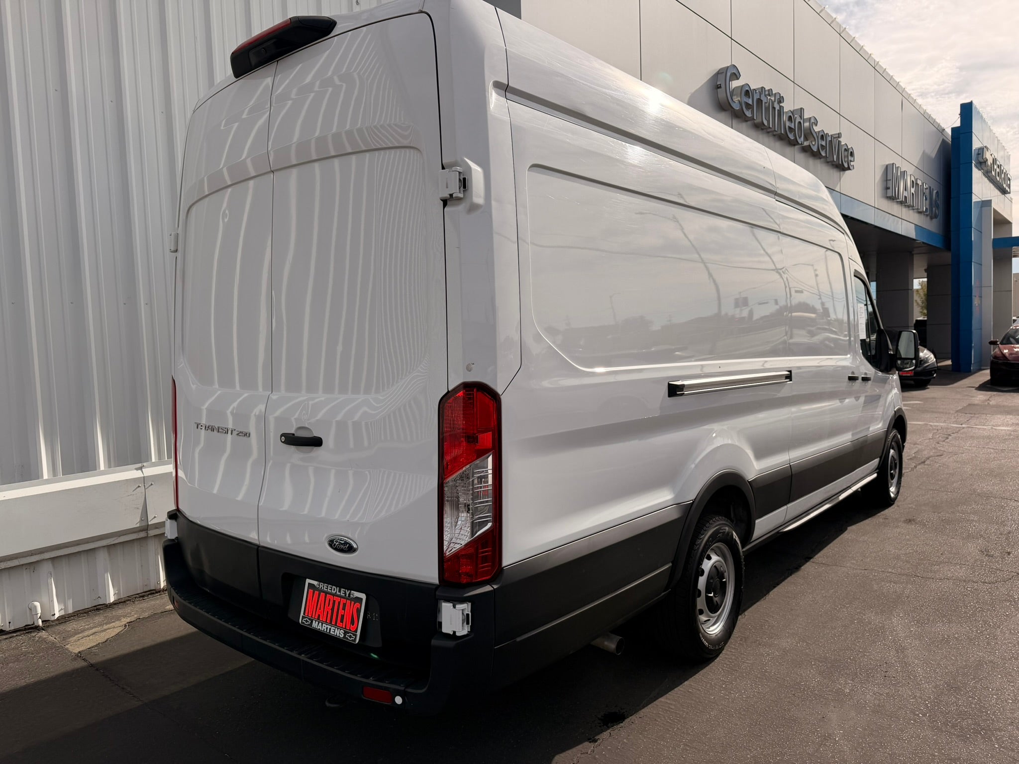 2023 Ford Transit Cargo Van T-250 148" EL Hi Rf 9070 GVWR RWD