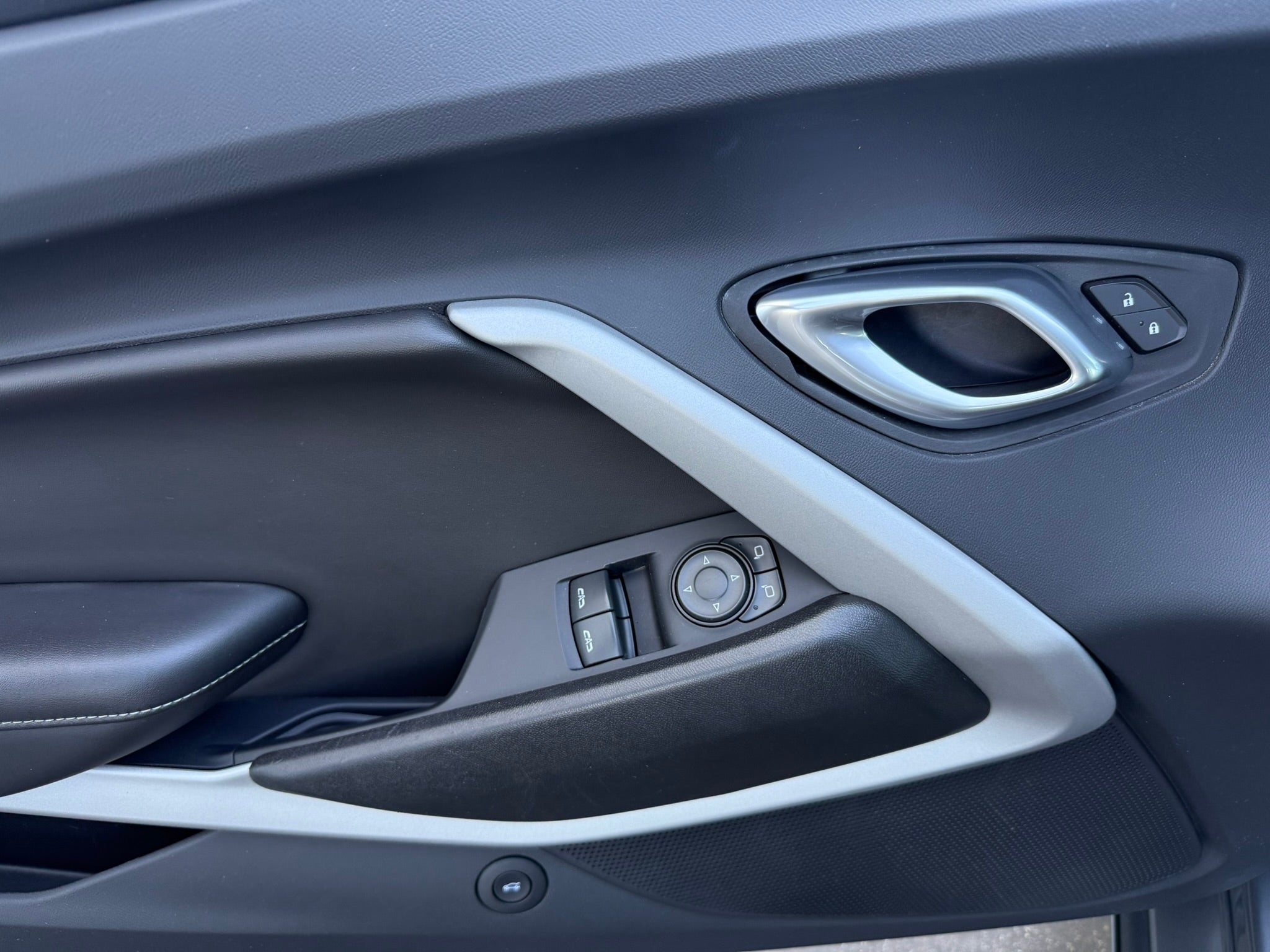 2022 Chevrolet Camaro 1LT