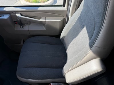 2022 Chevrolet Express Cargo 2500 WT