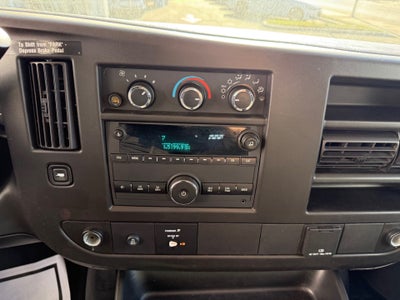 2022 Chevrolet Express Cargo 2500 WT