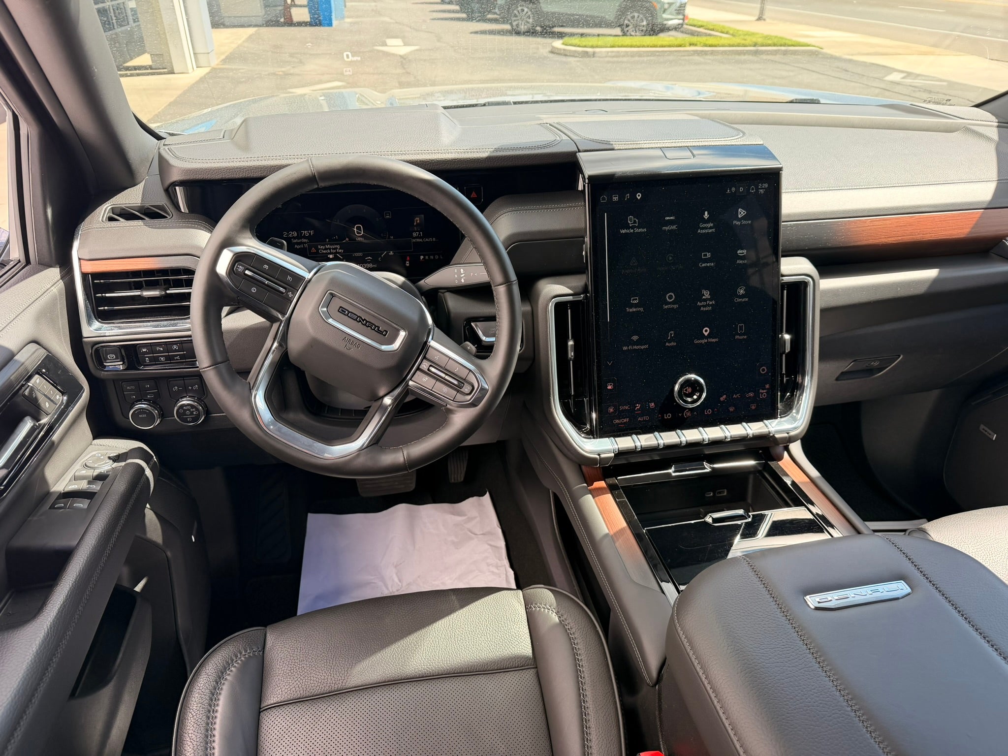 2025 GMC Yukon XL Denali