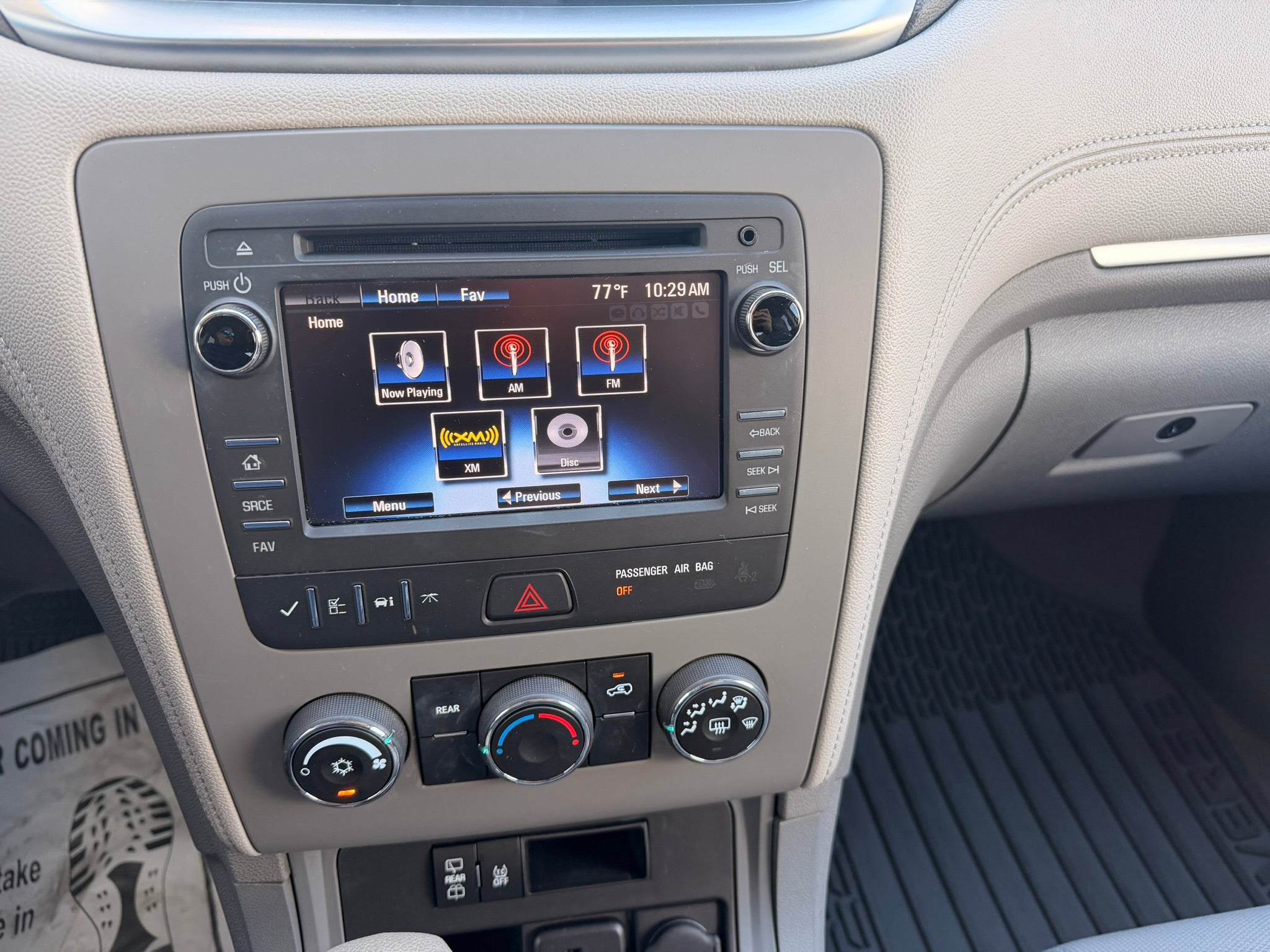 2017 Chevrolet Traverse LS