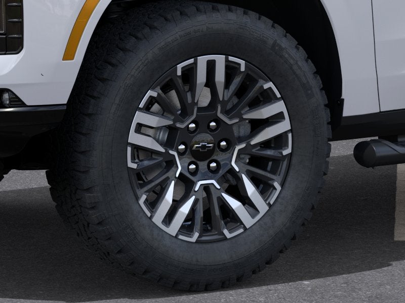 2027 Chevrolet Tahoe Z71 - Photo 9