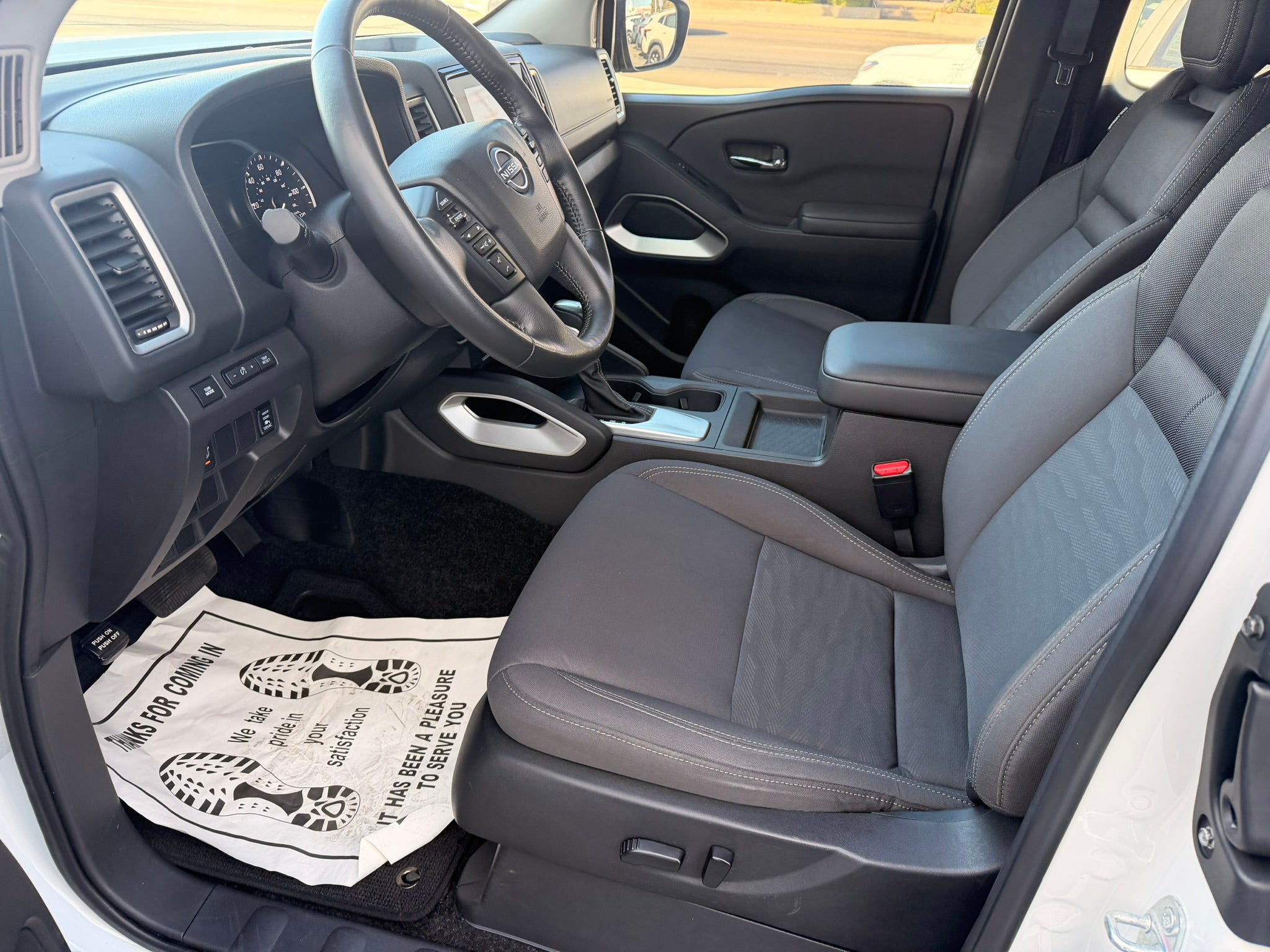 2024 Nissan Frontier King Cab SV 4x2