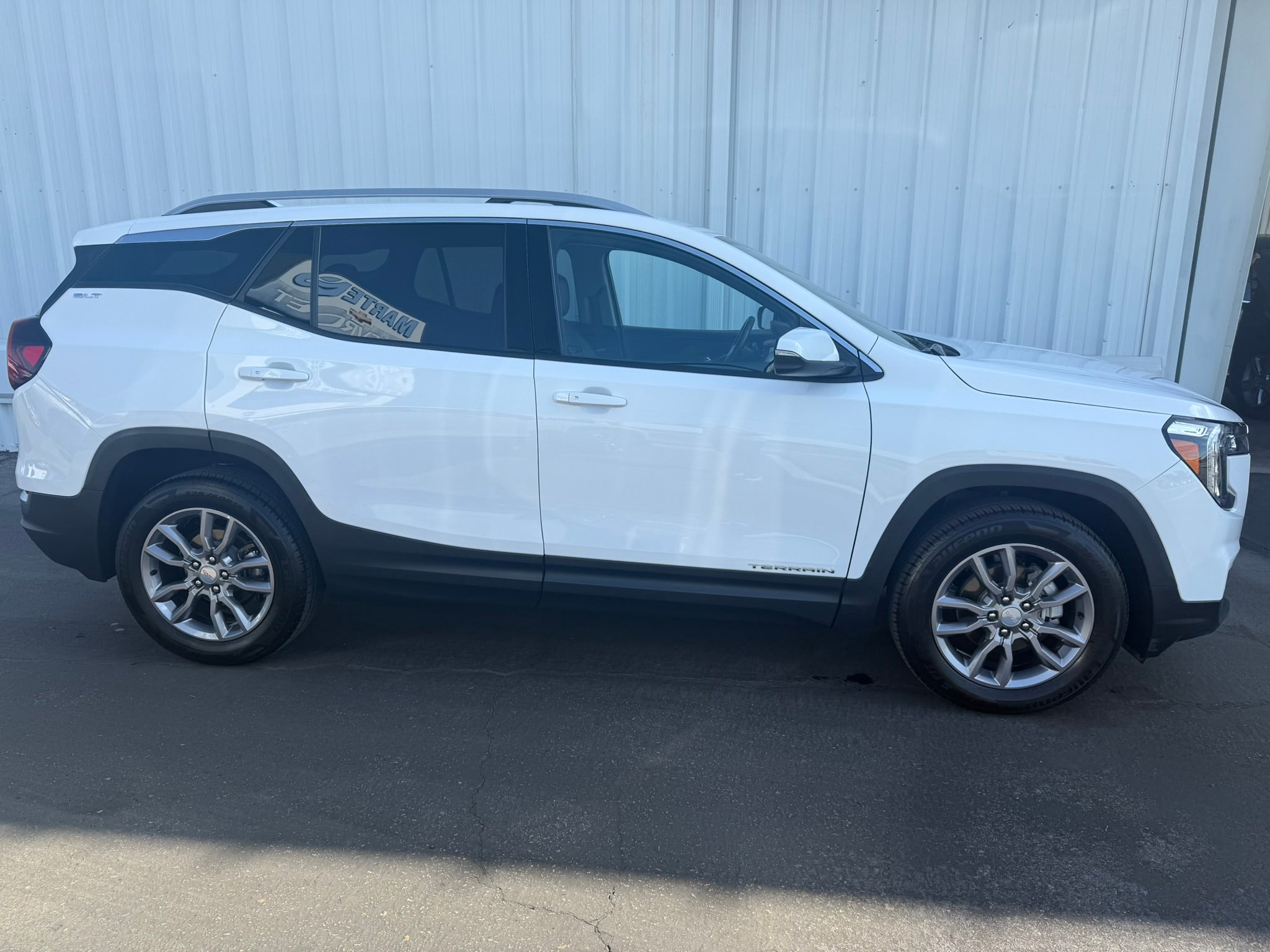 2024 GMC Terrain SLT