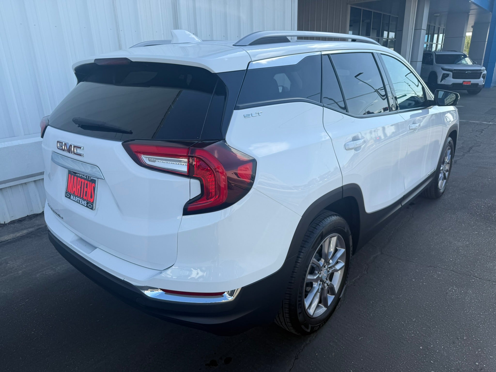 2024 GMC Terrain SLT