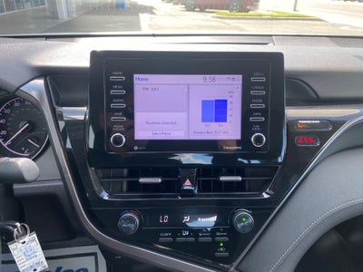 2022 Toyota Camry SE