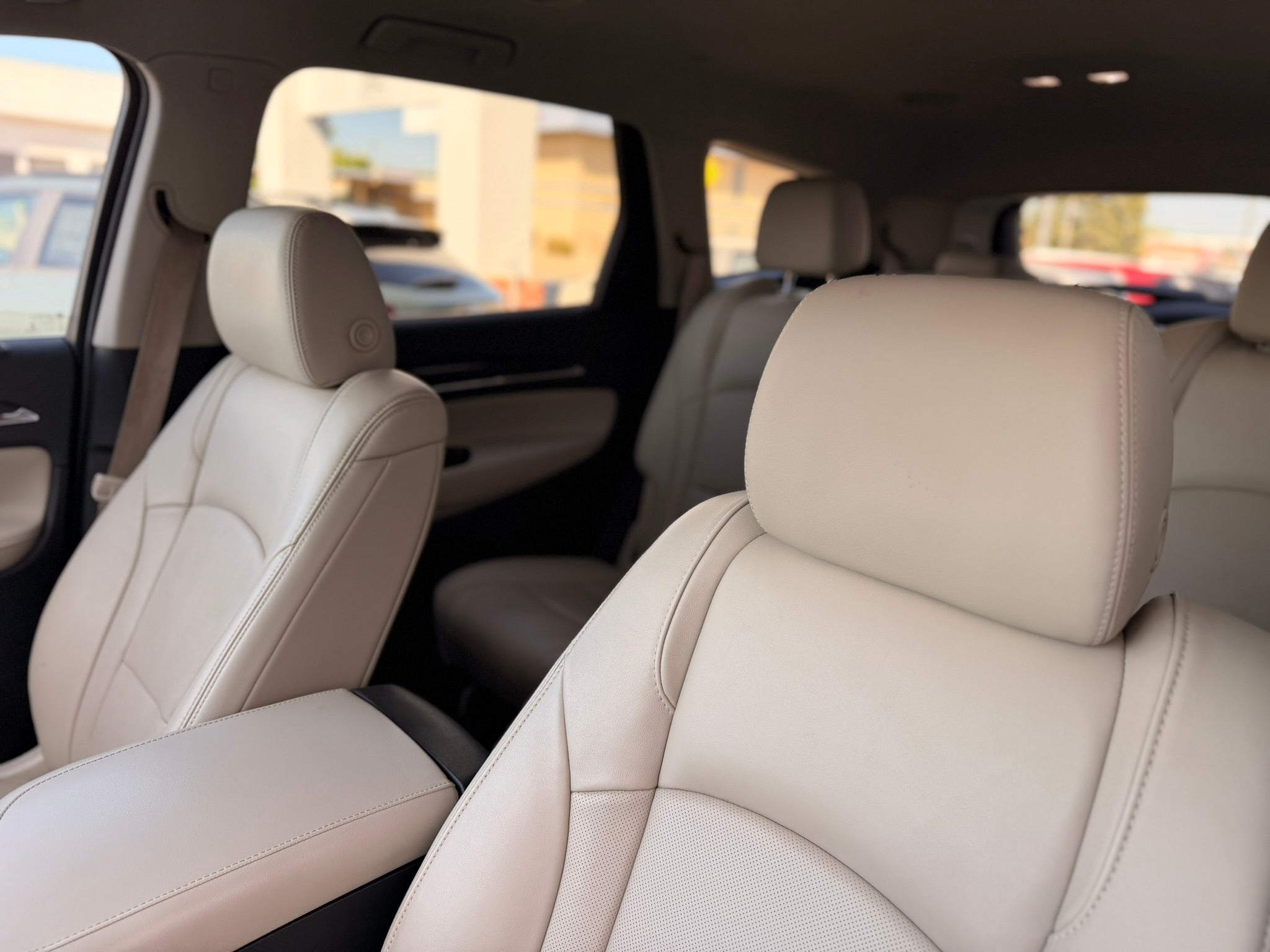 2020 Buick Enclave Essence