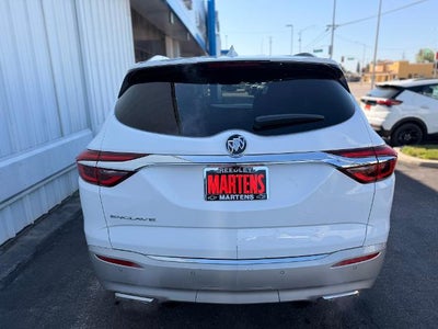 2020 Buick Enclave Essence