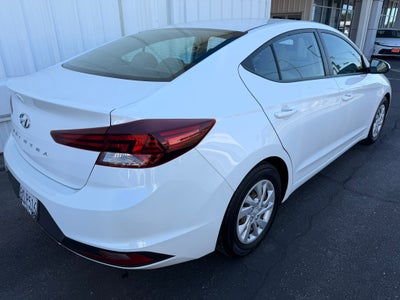 2019 Hyundai Elantra SE